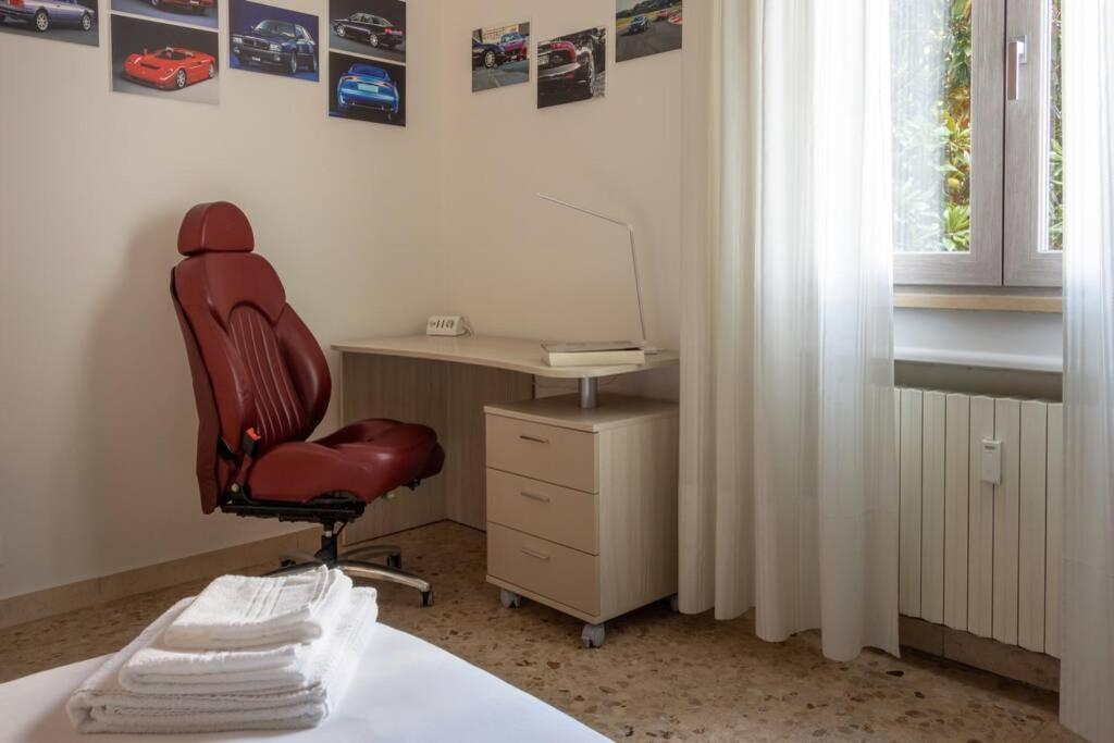 Vista Sul Tridente Apartment Модена Екстериор снимка