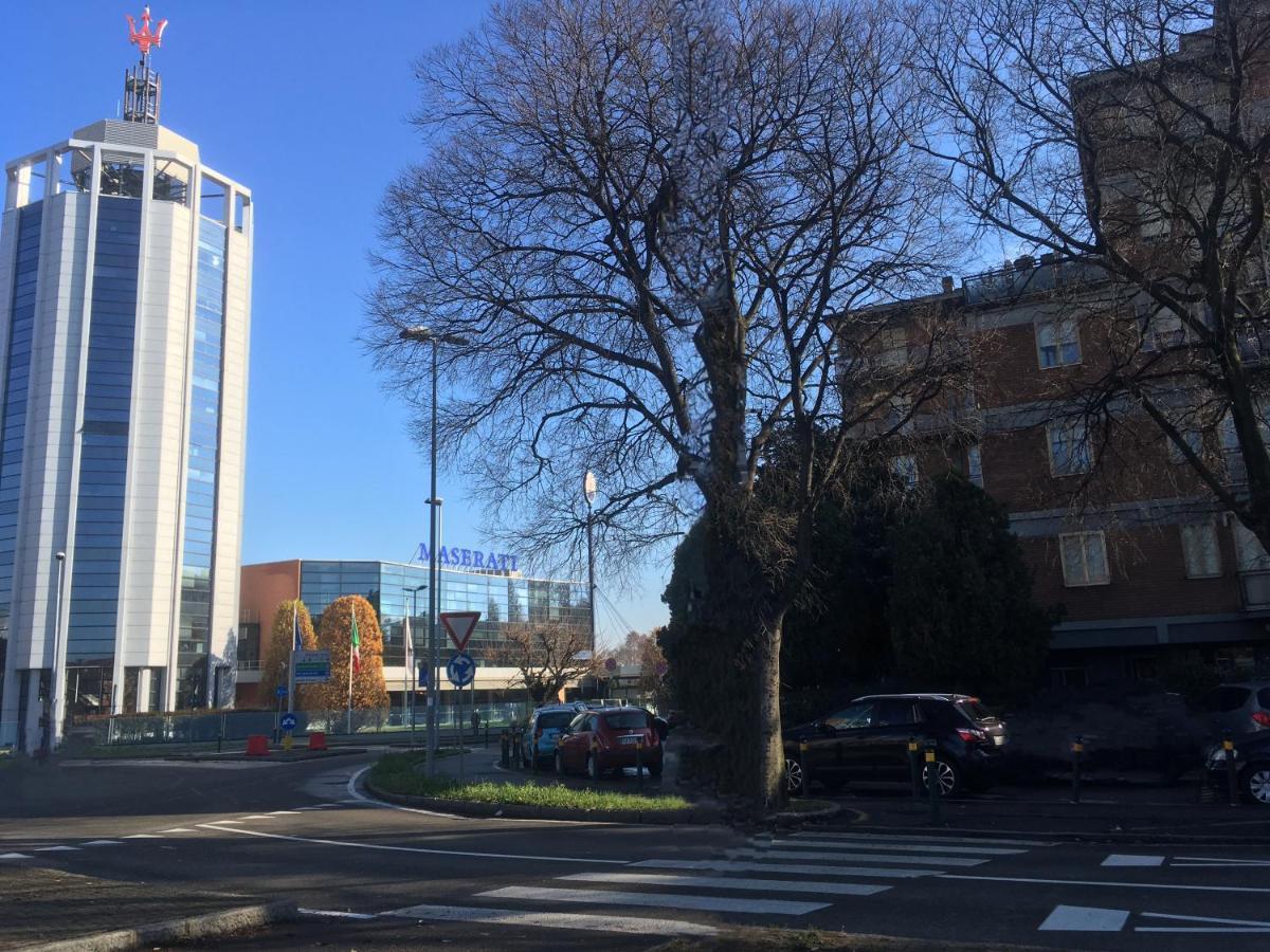 Vista Sul Tridente Apartment Модена Екстериор снимка